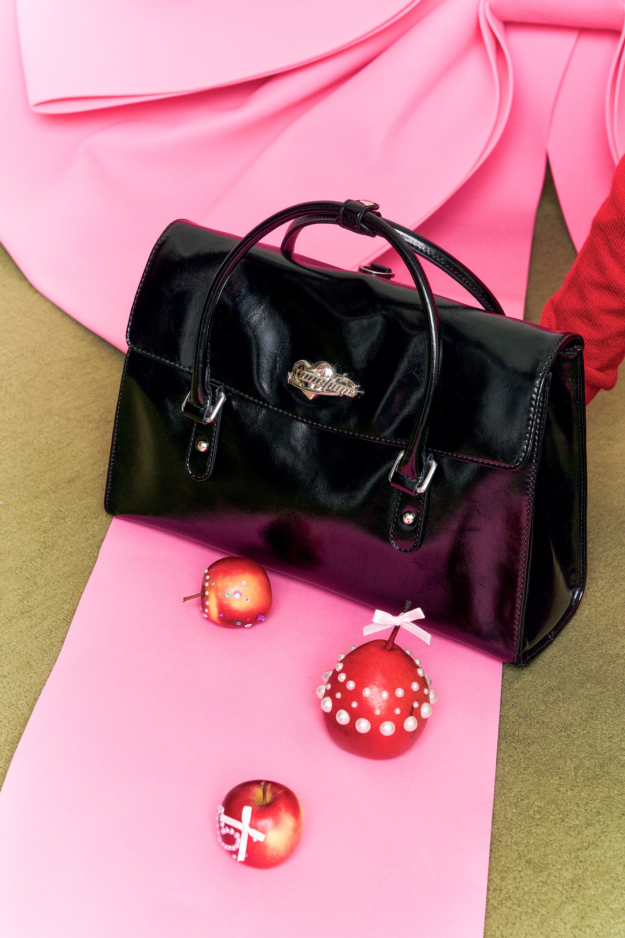 Briar Messenger Backpack